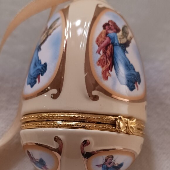 Vintage Mr. Christmas Valerie Parr Hill Musical Egg Angels - Picture 3 of 3